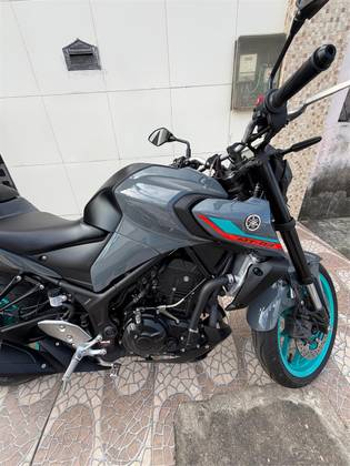 YAMAHA MT-03 ABS YAMAHA MT-03 ABS